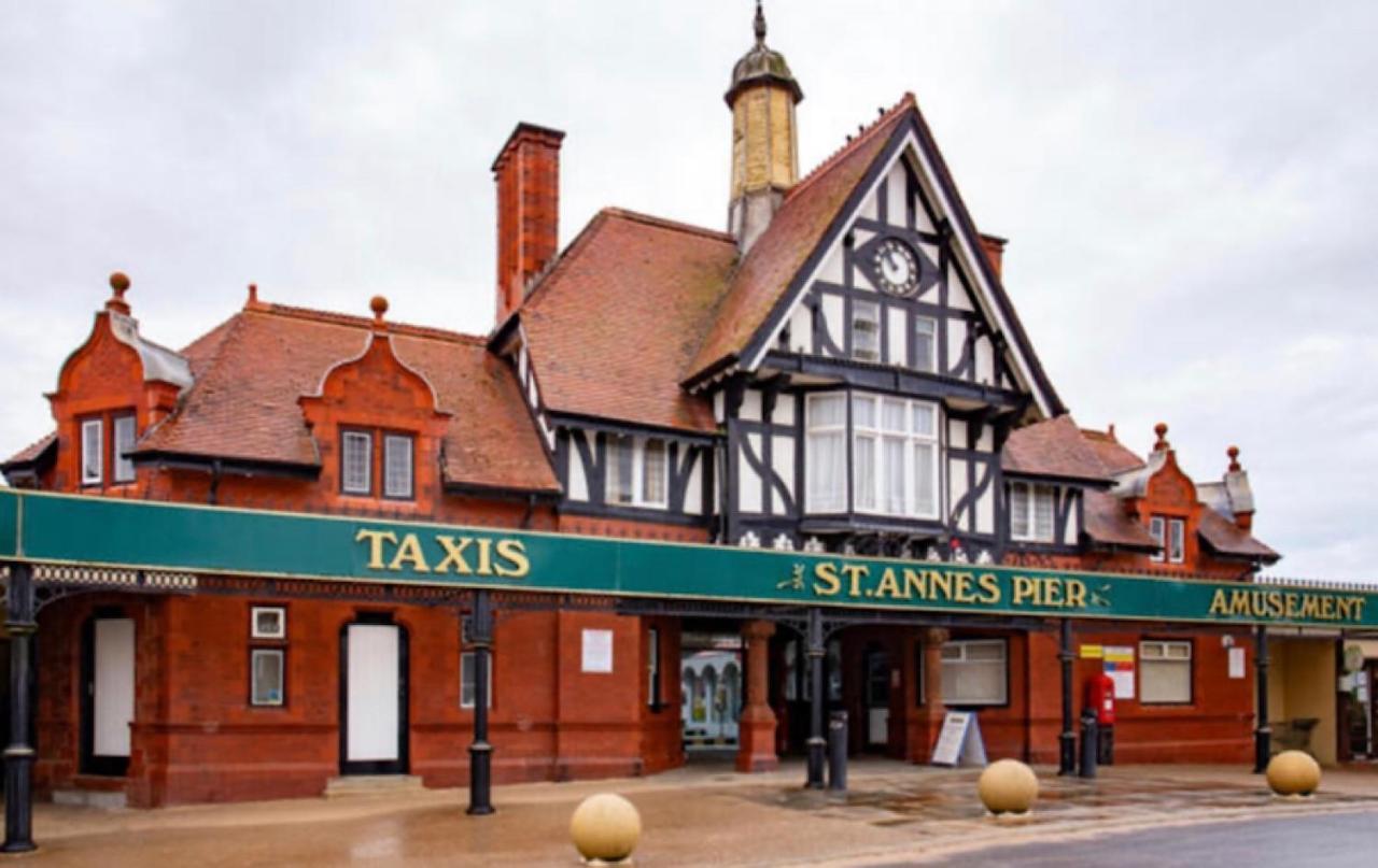 34Three Apartment Lytham St Annes Exterior foto
